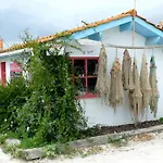 Hébergement de vacances La Petite Maison Bleue 2 à 3 Personnes Andernos-les-Bains