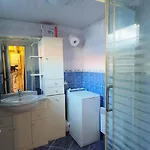 La Petite Maison Bleue 2 à 3 Personnes Hébergement de vacances Andernos-les-Bains
