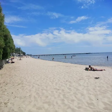 Hébergement de vacances La Petite Maison Bleue 2 à 3 Personnes *