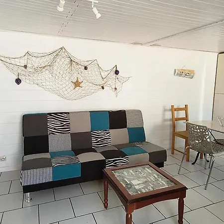 Casa vacanze La Petite Maison Bleue 2 A 3 Personnes