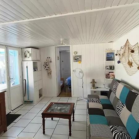 La Petite Maison Bleue 2 A 3 Personnes Casa vacanze
