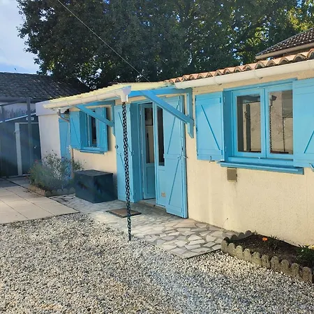 Hébergement de vacances La Petite Maison Bleue 2 à 3 Personnes Andernos-les-Bains